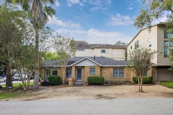 6402 Rodrigo ST,  Houston,  TX 77007