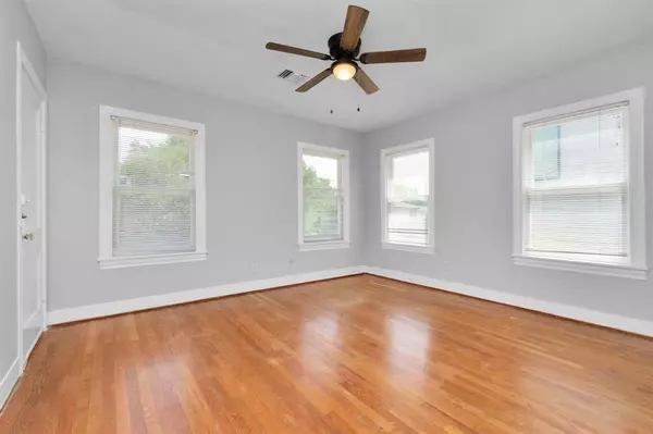 Houston, TX 77030,2347 SHERIDAN ST #2