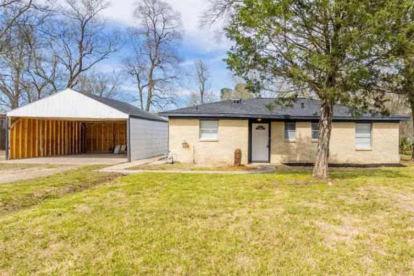 22755 E Martin DR,  Porter,  TX 77365