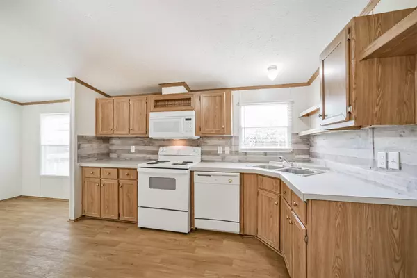 33205 Wedgewood DR, Magnolia, TX 77354