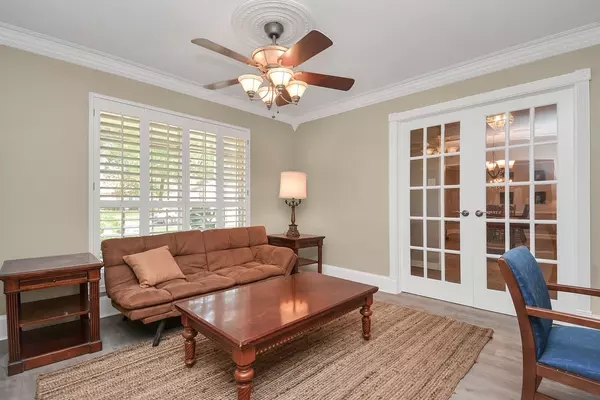 Houston, TX 77040,9811 Rocktree DR