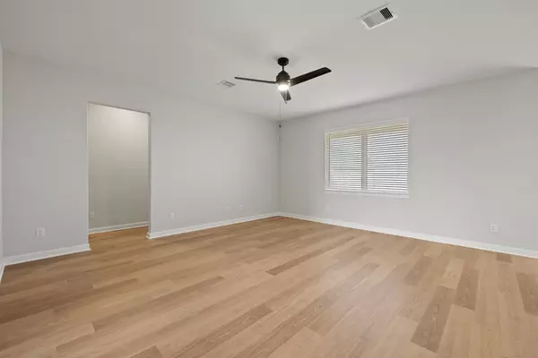 Texas City, TX 77510,14008 Starboard Reach DR