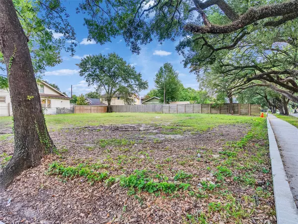Houston, TX 77023,4402 Rusk ST