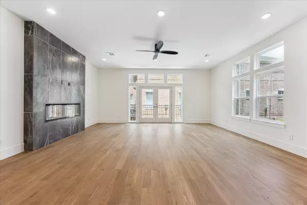 Houston, TX 77007,5403 Dickson ST