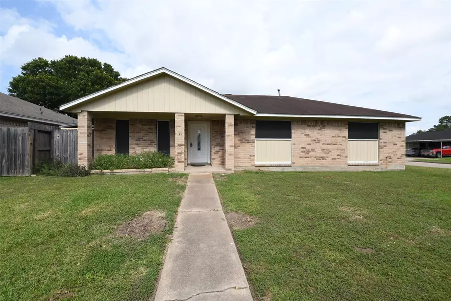 4319 White River DR, Pasadena, TX 77504