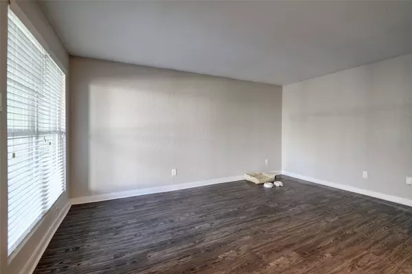 Houston, TX 77080,8787 Hammerly Blvd #222