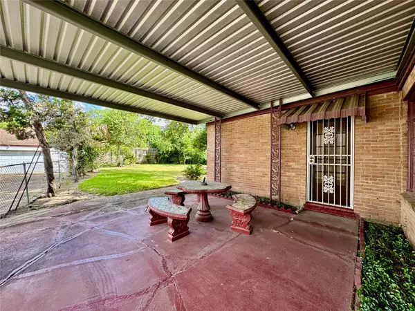 Houston, TX 77021,4119 Fernwood DR