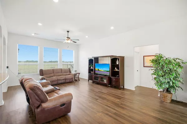 East Bernard, TX 77435,190 Bradey LN