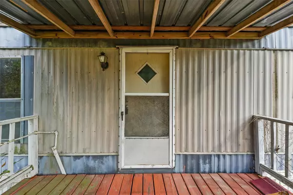 Cleveland, TX 77327,520 County Road 3372