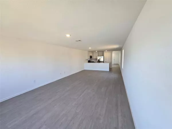 12935 Shells LN, Crosby, TX 77532