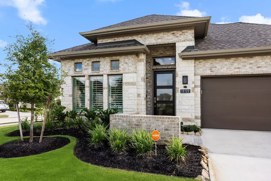 12722 Rusty Blackhaw CT, Cypress, TX 77433