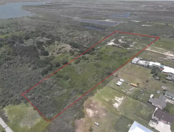 10400 Wern RD, Galveston, TX 77554