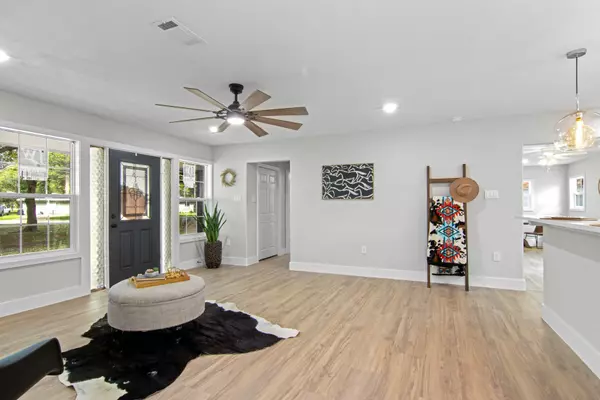 Santa Fe, TX 77517,15529 Pine ST