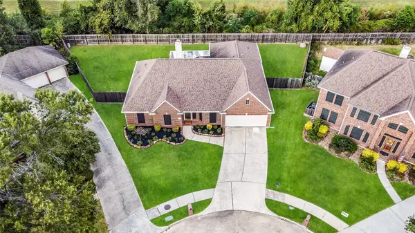 Baytown, TX 77520,415 Barberry LN