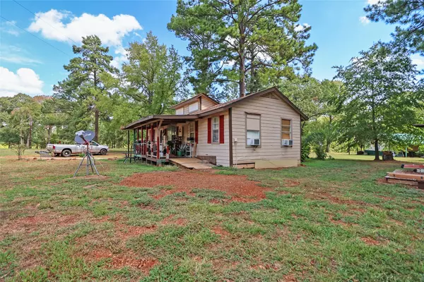 Grapeland, TX 75844,100 PR 6065