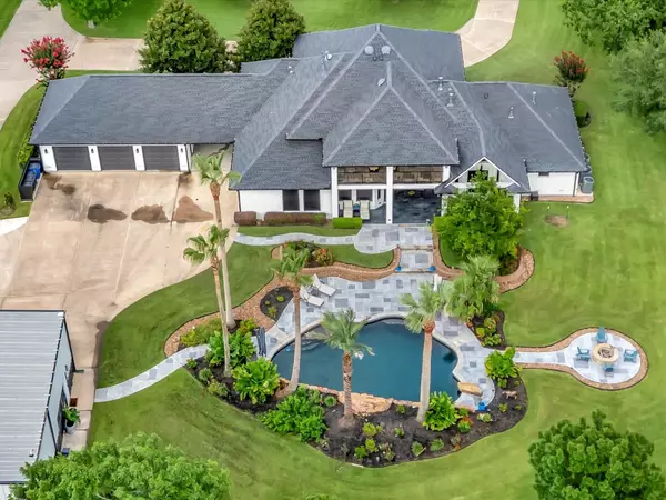 Friendswood, TX 77546,40 Windsong LN