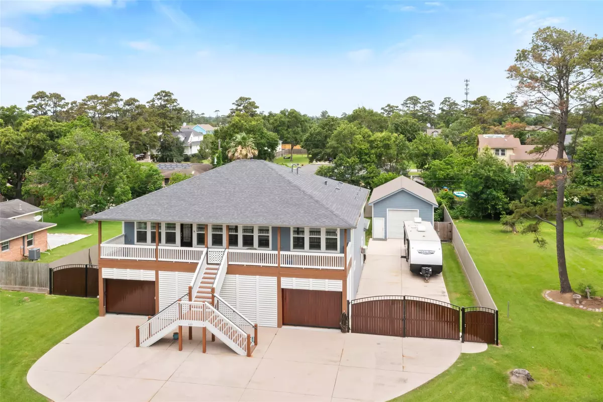 La Porte, TX 77571,610 S Shady LN