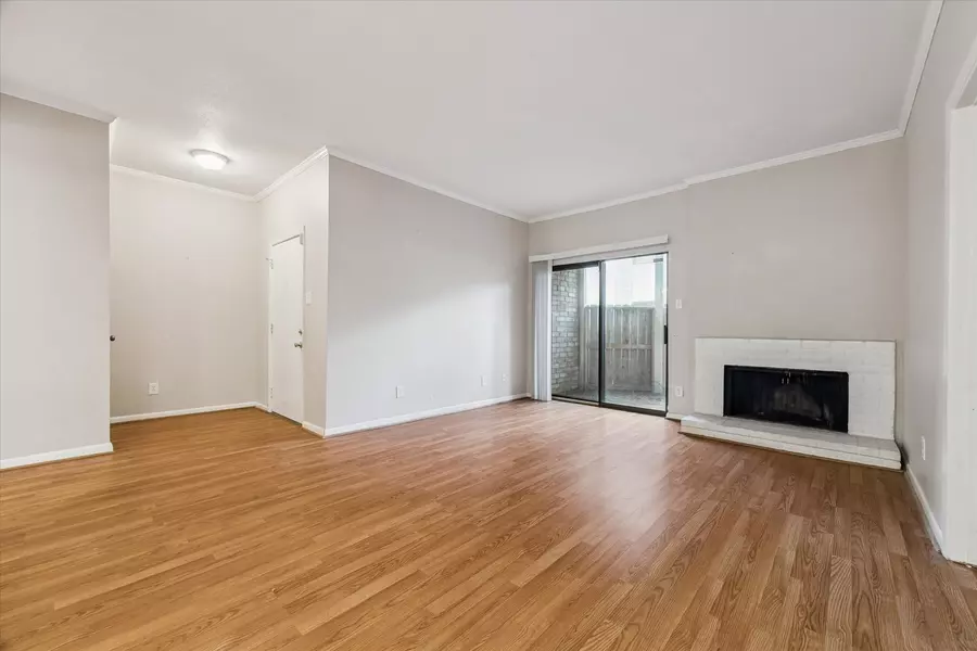 8100 Cambridge ST #19, Houston, TX 77054
