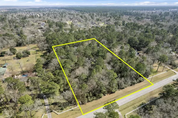10905 Lake Forest DR, Conroe, TX 77384