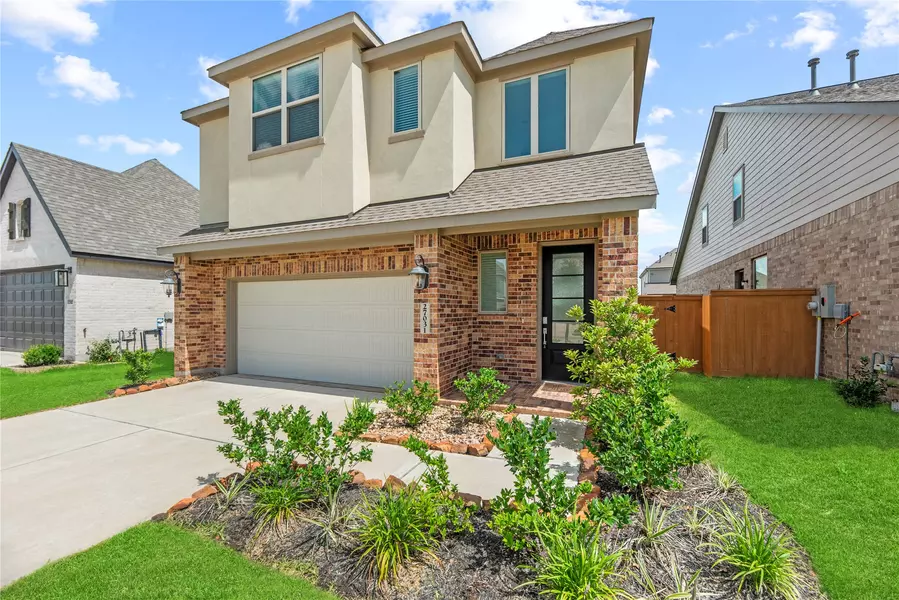 27031 Flower Isle LN, Katy, TX 77493