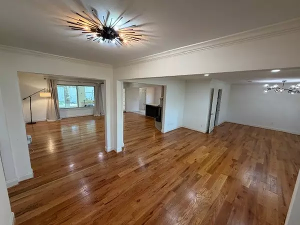 Houston, TX 77096,5519 Queensloch DR