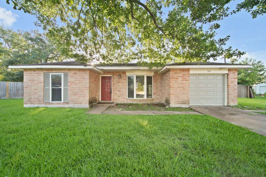 506 Brendon Park LN, Friendswood, TX 77546