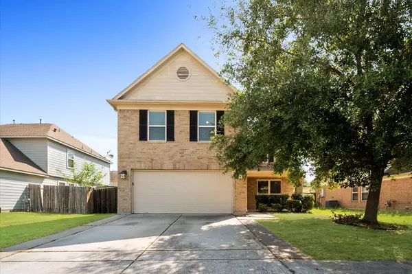 8018 Oregano DR, Baytown, TX 77521