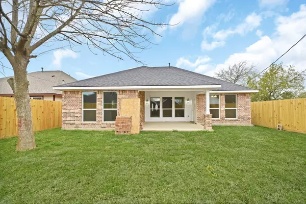 La Porte, TX 77571,10795 Bois D Arc DR