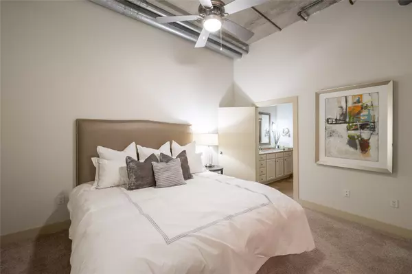 Houston, TX 77006,4899 Montrose BLVD #708