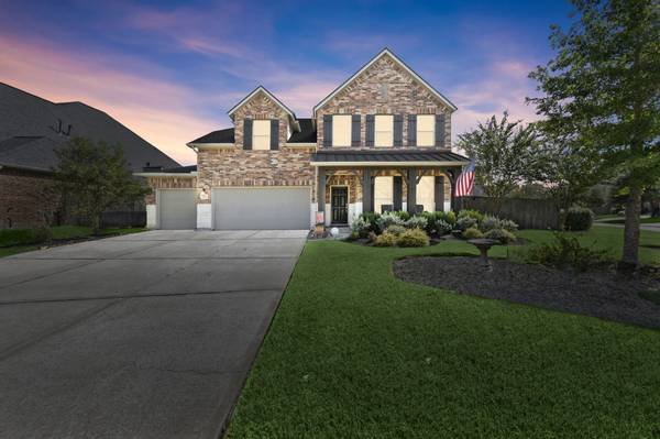 201 Climbing Oaks PL, Montgomery, TX 77316