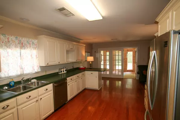 Beaumont, TX 77706,1520 Crawford ST