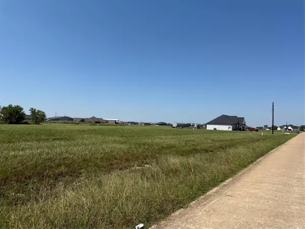 Angleton, TX 77515,543 Angus TRL