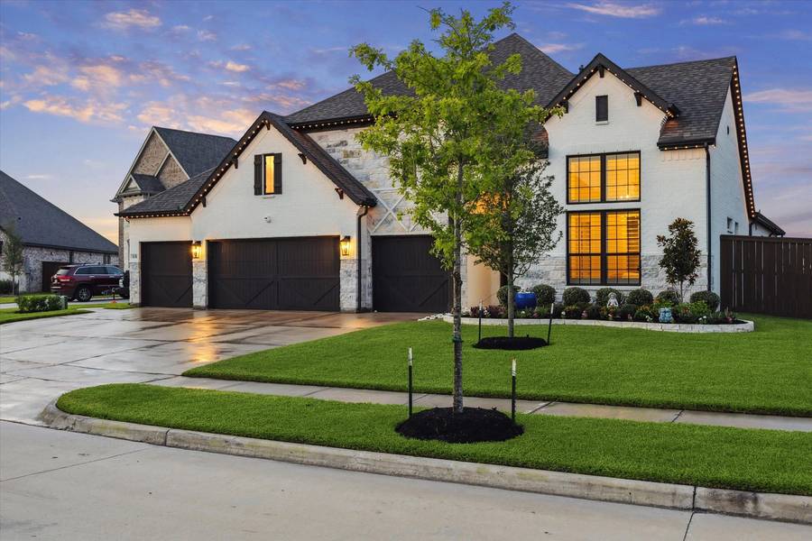 631 Rita Blanca DR, Webster, TX 77598