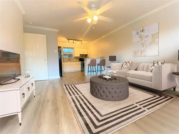 Houston, TX 77009,911 Byrne ST #2