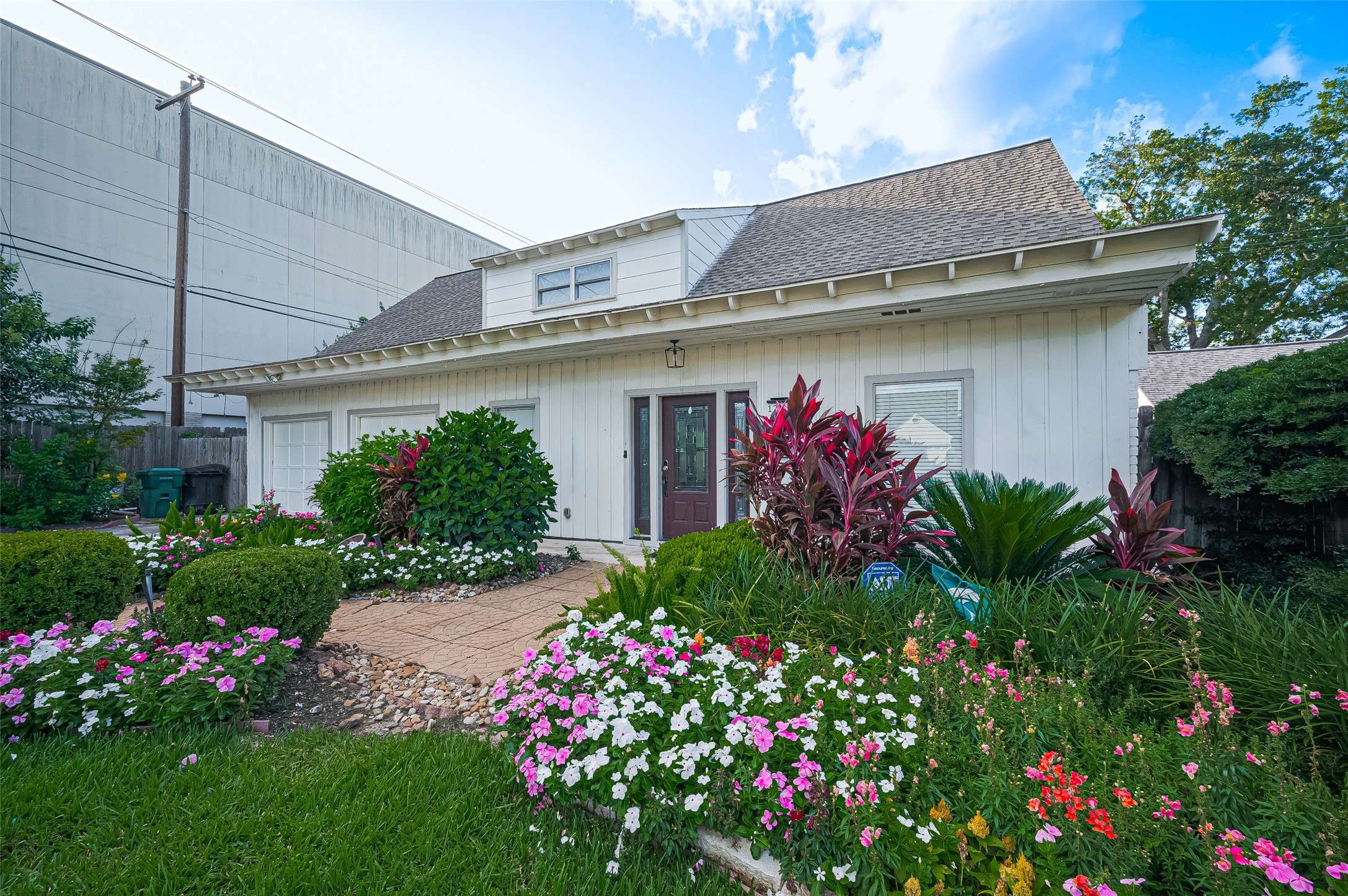 12518 Woodthorpe LN, Houston, TX 77024