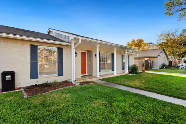 Meadows Place, TX 77477,12031 Scottsdale DR