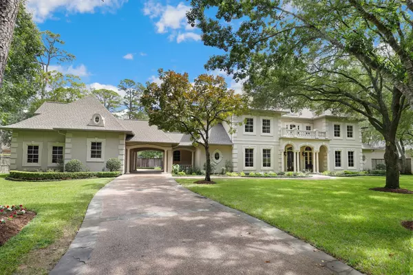 Houston, TX 77024,14 Valley Forge DR