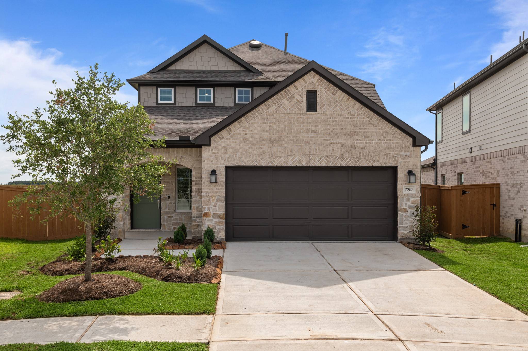 8007 Kay Harbor DR, Cypress, TX 77433