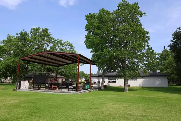 Needville, TX 77461,13911 W Richmond ST