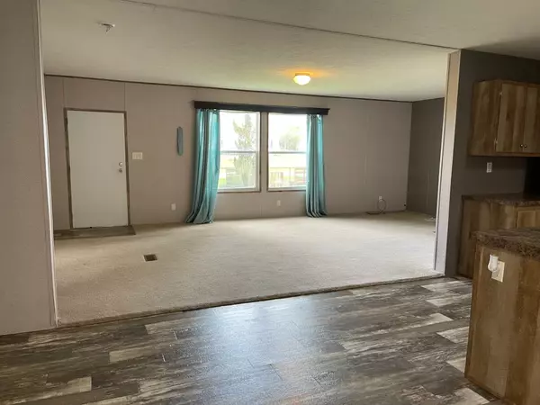 Palacios, TX 77465,76 Oak Hollow ST