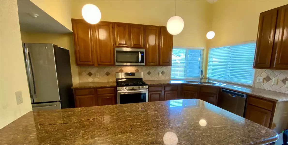 1903 Brushy Creek DR, Sugar Land, TX 77478