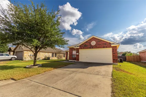 Bastrop, TX 78602,102 Thompson Trail