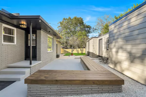 Brenham, TX 77833,1403 S Chappell Hill ST