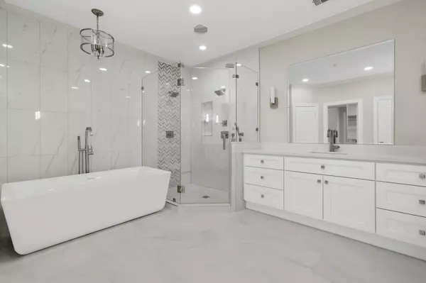 Sugar Land, TX 77479,17 Sweetwater CT