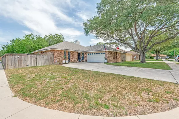 Schertz, TX 78154,1220 Spicewood