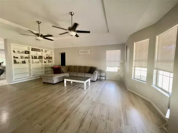 Warren, TX 77664,1150 County Road 1270