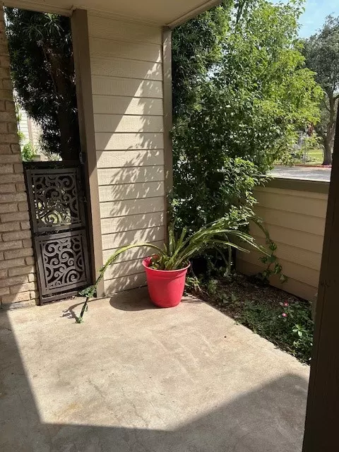 Galveston, TX 77550,7029 N Holiday DR