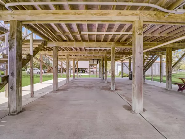 San Leon, TX 77539,216 11th ST