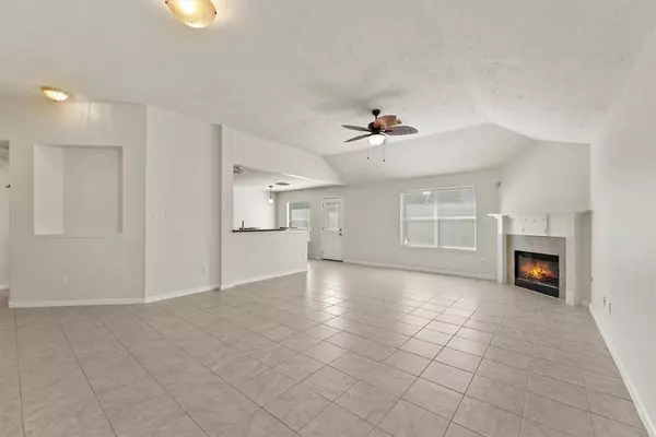 Houston, TX 77070,9519 Rodgers RD