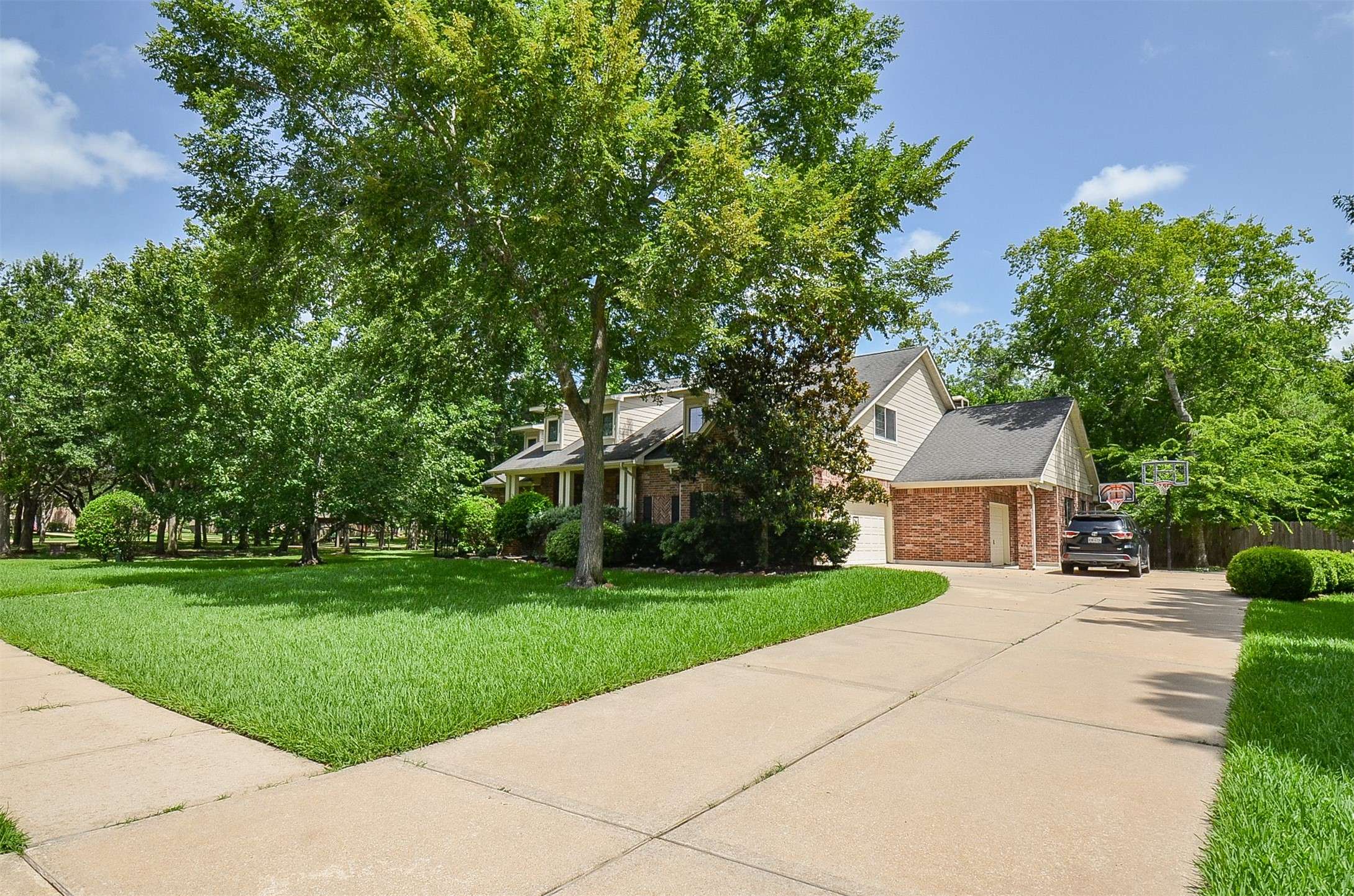 7610 Breezeway Bend LN, Katy, TX 77494